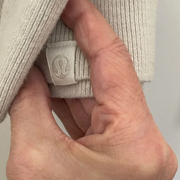 Lululemon Ribbed Knit Sweater - Picture 3 of 5
